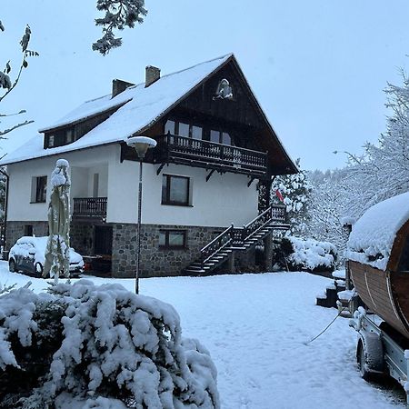 Lesniczowka Wiezyca I Domki Szymbark  Bagian luar foto